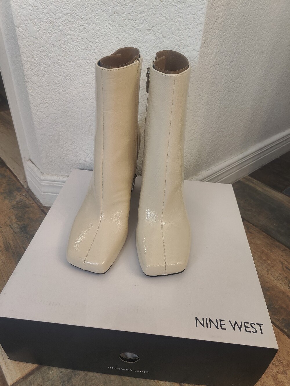 Nine West Ankle Boots, Square Toe, Size 9, Ivory - Picture 10 of 12